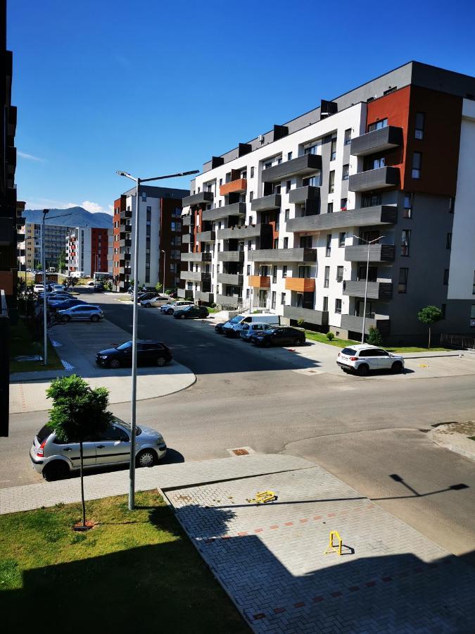Teo Apartment Brasov Luaran gambar