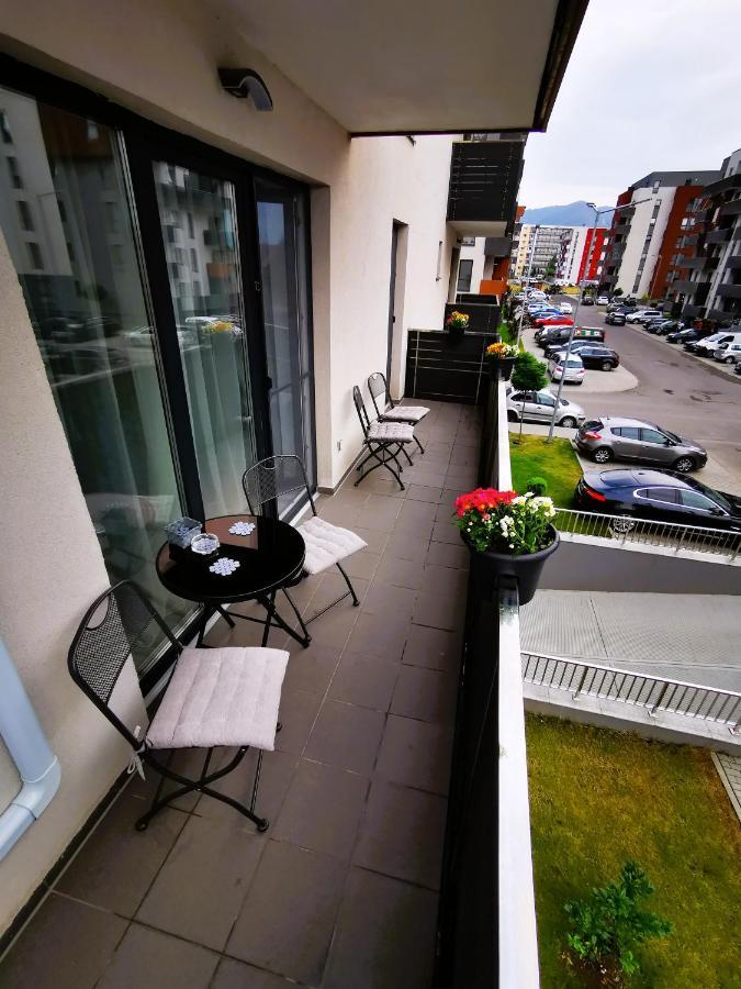 Teo Apartment Brasov Luaran gambar